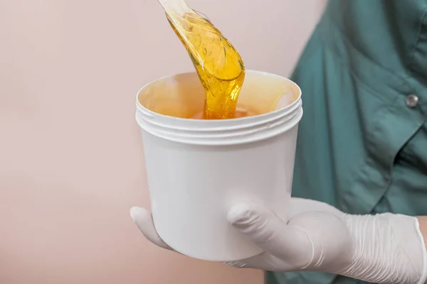 Hair Removal Spa Studio Woman Beautician Holds Jar Sugar Paste — 스톡 사진