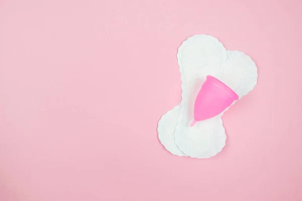Top View Photo Two Panty Liners Pink Menstrual Cup Isolated — Fotografia de Stock