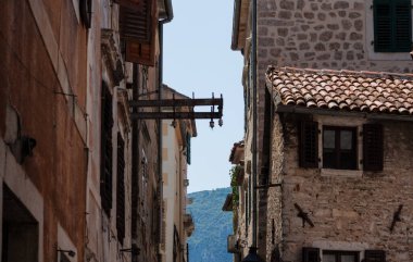 Eski Kotor, Karadağ, Avrupa, Adriyatik denizi ve dağlarındaki tarihi bina