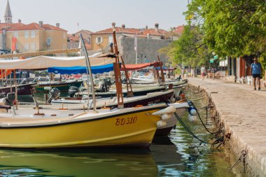Karadağ 'a, Adriyatik denizine seyahat