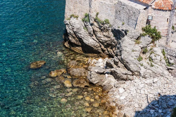 Buddva Sahili, Montgomery, Adriyatik Denizi ve Balkan Dağları