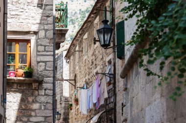 Eski Kotor, Karadağ, Avrupa, Adriyatik denizi ve dağlarındaki tarihi bina