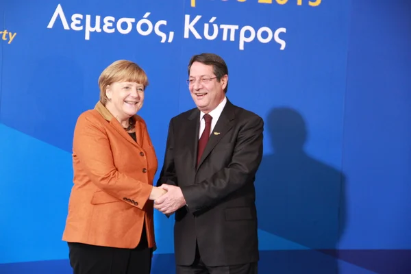 Angela merkel i nicos anastasiades — Zdjęcie stockowe