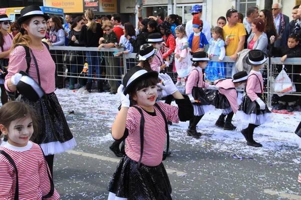 Barn. karneval i Cypern — Stockfoto