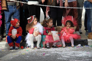 çocuklar. Karnaval Kıbrıs.