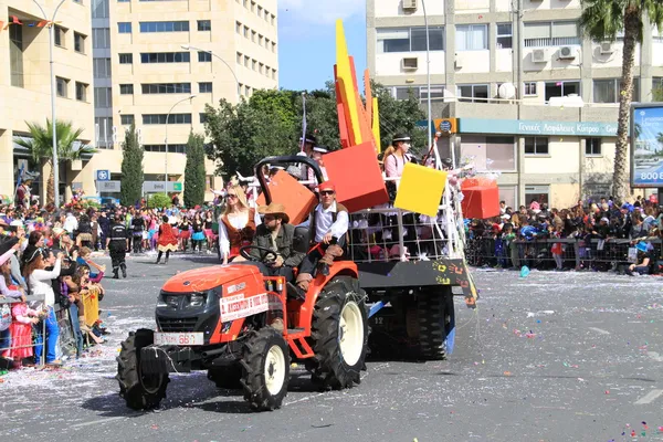 agrimotor. Karnaval Kıbrıs