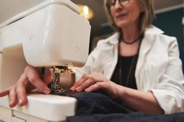 Close View Sewing Process Female Hands Stitching Black Fabric Professional — Stock Photo, Image