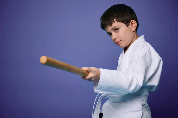 Waist Length Portrait Confident Teenage Boy White Kimono Practices Wooden — Stock Photo, Image