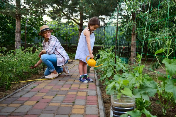 Mom Daughter Gardening Family Eco Farm Raise Love Care Nature — Stock Photo, Image