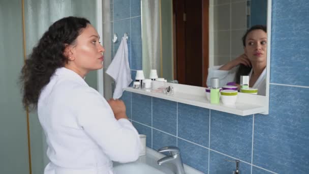 Dark Haired Beautiful Multiethnic Mature Woman Wearing White Waffle Bathrobe — Αρχείο Βίντεο