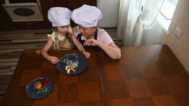 Top View Beautiful Loving Mother Multiethnic Young Woman Chef Cap — Stock video
