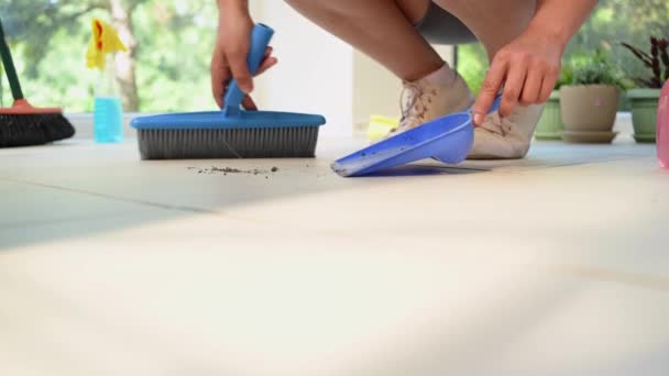 Close Housewife Maid Using Broom Sweeping Dust Dirt Floor Plastic — 图库视频影像