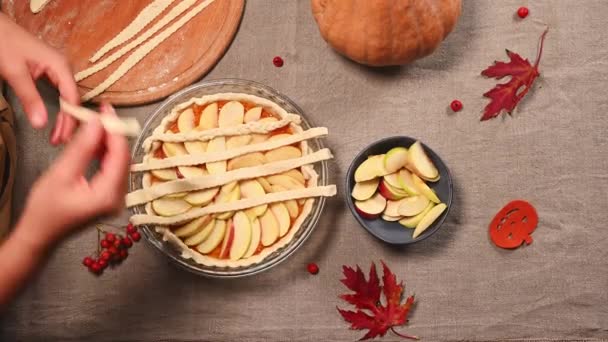 Vue Aérienne Femme Foyer Chef Confiseur Faire Maison Tarte Citrouille — Video