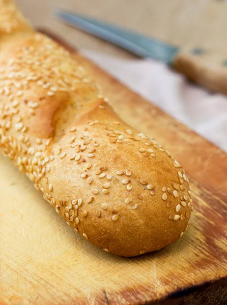 Baguette med sesamfrön — Stockfoto