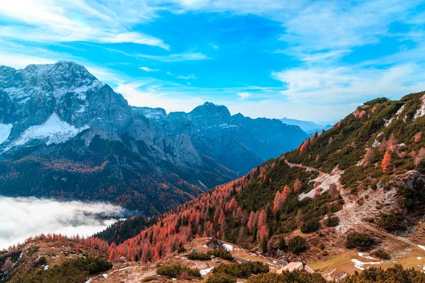 Wolken Tal Unter Dem Gipfel Der Julischen Alpen — Stockfoto