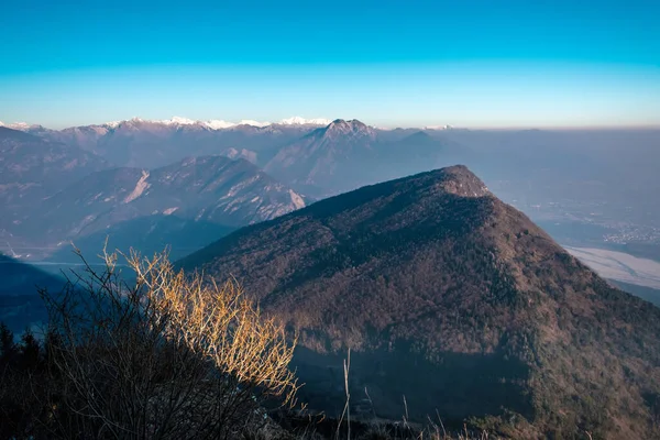Friuli-Venezia Giulia dağlarında kış tatili, İtalya