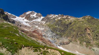 Monte Bianco grubunun güzel Alpleri