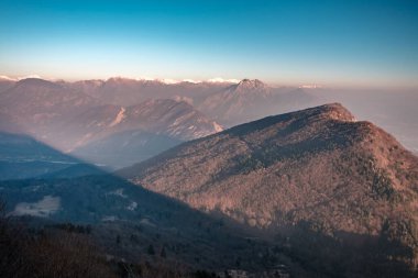 Friuli-Venezia Giulia dağlarında kış tatili, İtalya