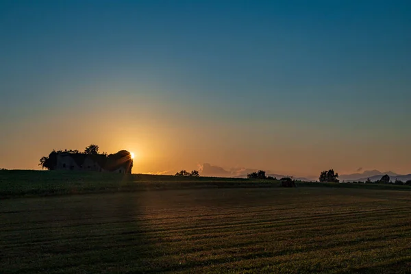 Die Sonne Geht Über Den Feldern Friaul Julisch Venetiens Unter — Stockfoto