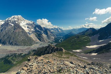 Monte Bianco grubunun güzel Alpleri