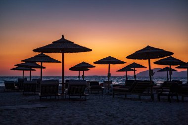 Kos Adası 'ndaki sahilde güzel bir öğleden sonra.