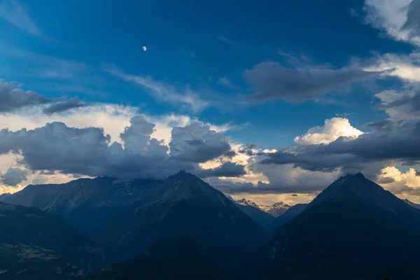Summer Sunset Thunderstorm Approaching Mountains Valle Aosta — Stock Photo, Image