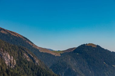 İtalya 'nın Friuli-Venezia Giulia Alplerinde güneşli bir Eylül günü