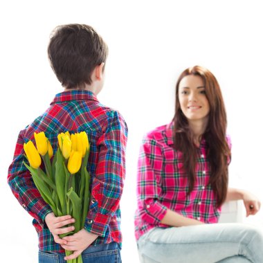 Anne ve oğlu anneler günü bahar portresi