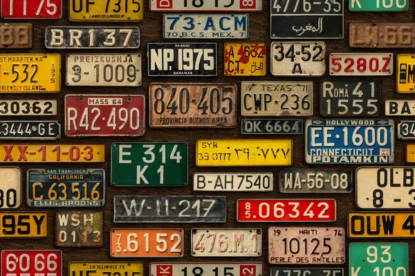 Various Retro License Plates Wooden Wall Seamless Pattern — Stock Photo, Image