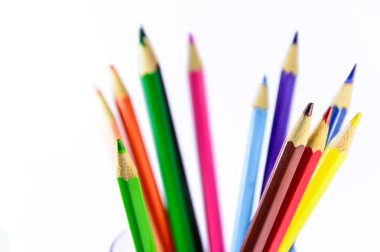 Renkli kalemler