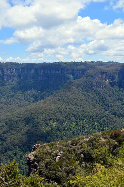 오스트레일리아 마운틴 계곡으로 보이는 — 스톡 사진