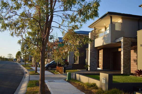 Batı Sydney 'in banliyölerindeki evler.