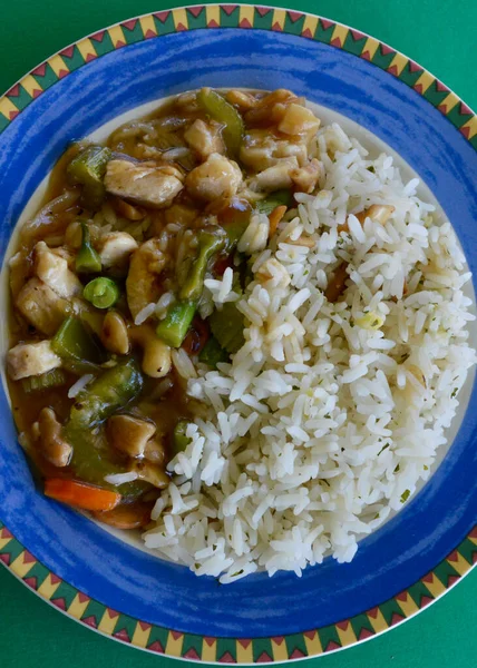 Chinese style chicken and cashews with rice