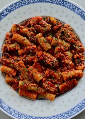 Sicilian tuna bake with finely chopped parsley