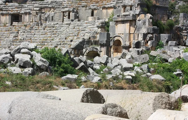 Amfitheater, oude ruïnes, stenen — Stockfoto