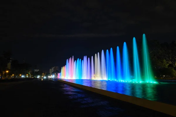 Cena Noturna Cachoeiras Nas Piscinas Circuito Mágico Água Lima Parque — Fotografia de Stock