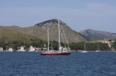 Yatlar ve deniz.
