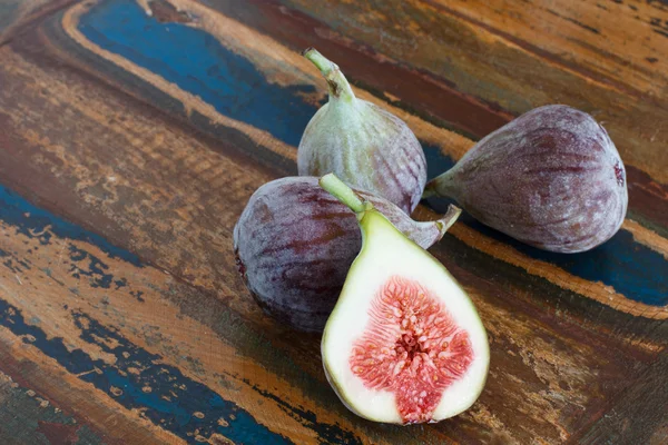Fresh figs on table. Selective focus — Stock Photo, Image