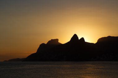 günbatımı dağlar beach Ipanema leblon, rio de janeiro