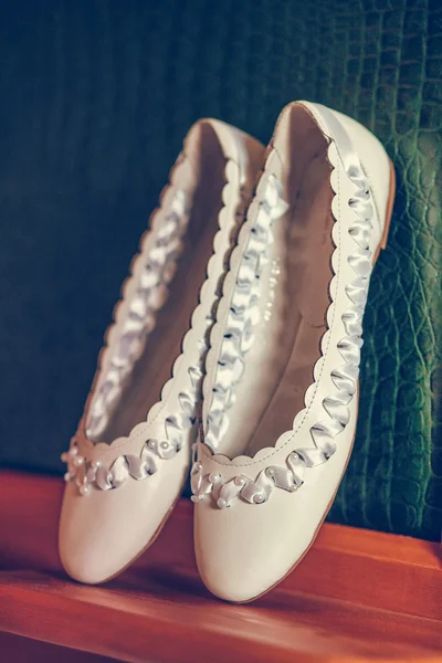 Sapatos de balé branco — Fotografia de Stock