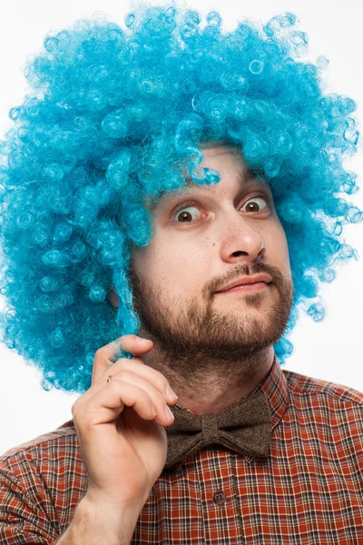 Retrato engraçado de um homem com emoção no rosto — Fotografia de Stock