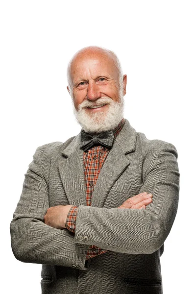 Alter Mann mit einem großen Bart und einem Lächeln — Stockfoto