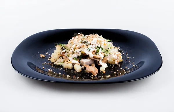 mantar, patates ve ceviz ile salata