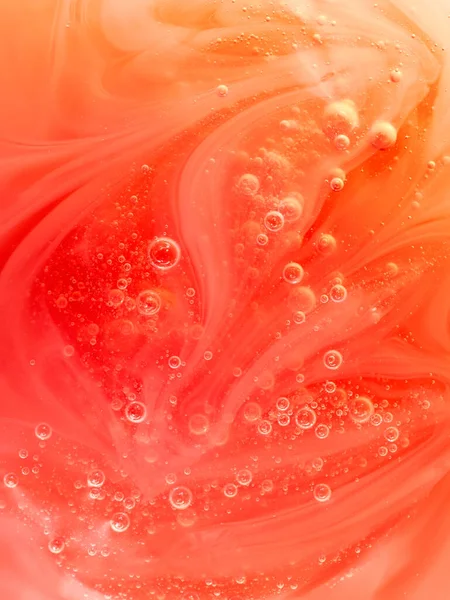 Abstract Oranje Waterbellen Achtergrond Verticaal Beeld Met Kopieerruimte — Stockfoto
