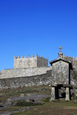 Kurutucular, lindoso, kuzeyde espigueiros adında tipik taş Mısır