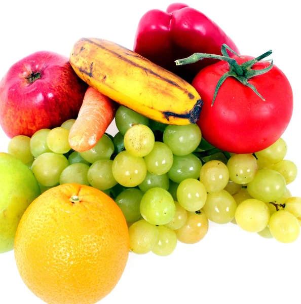 Fruits et légumes isolés sur un fond blanc — Photo