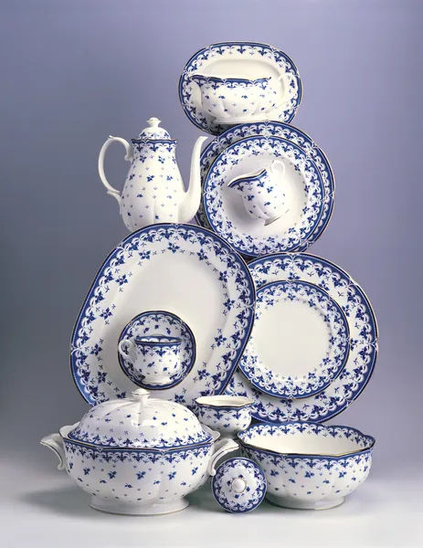 Set of  porcelain plates and dishes — Stock Photo, Image