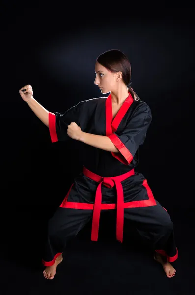 Karate dívka v kimonu — Stock fotografie