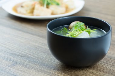 Tavuk bir kase kabak çorbası 