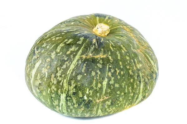 Зеленый фрукт тыквы на белом фоне — стоковое фото